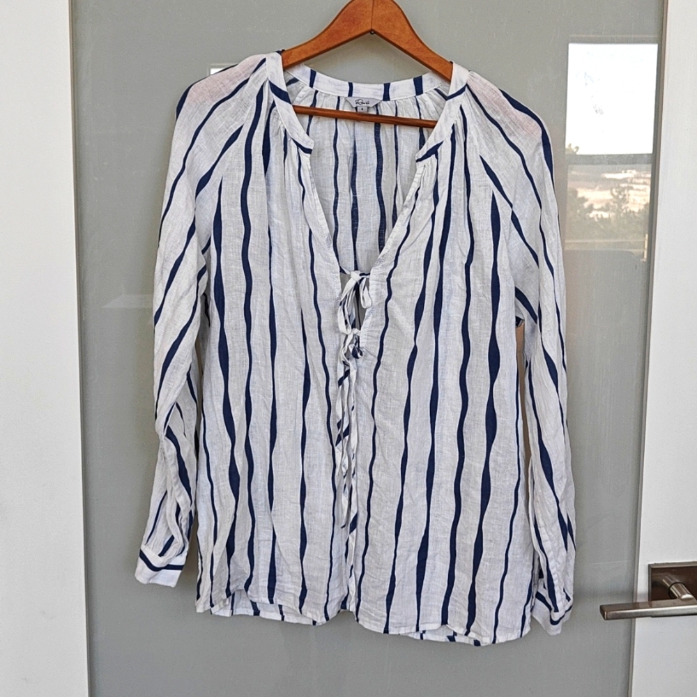 Rails Linen Blue and White Blouse size S